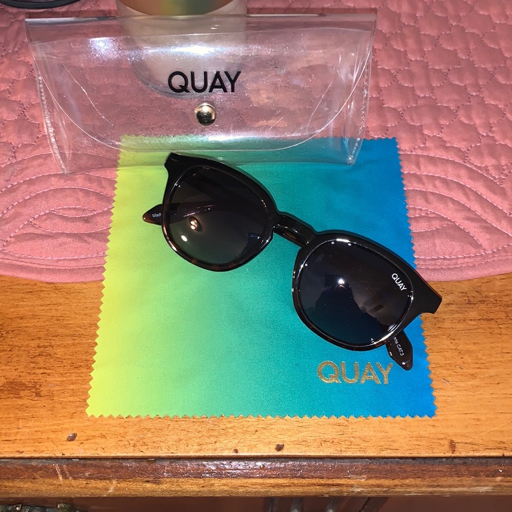 Quay Australia tortoise polarized sunglasses. NWOT
